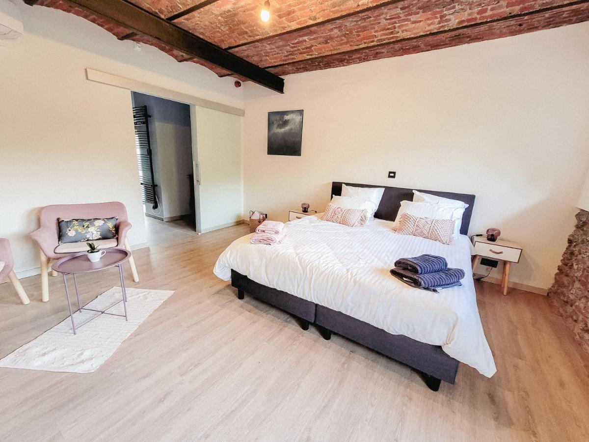 Au Bout De Mes Reves Bed & Breakfast Walcourt Ngoại thất bức ảnh
