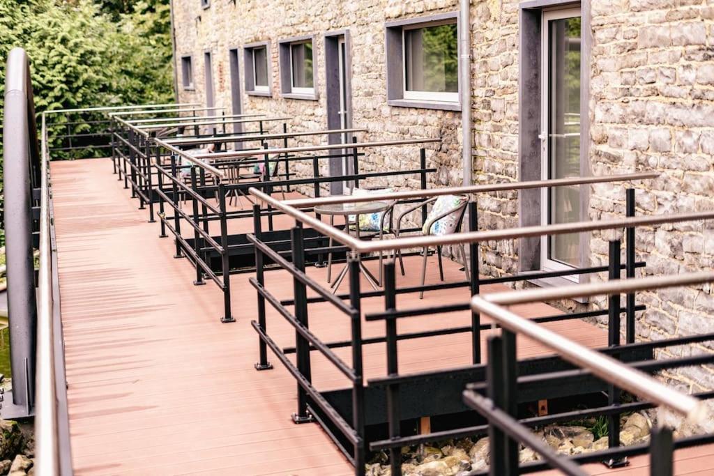 Au Bout De Mes Reves Bed & Breakfast Walcourt Ngoại thất bức ảnh
