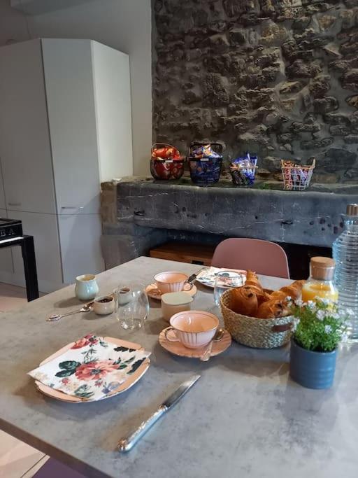 Au Bout De Mes Reves Bed & Breakfast Walcourt Ngoại thất bức ảnh