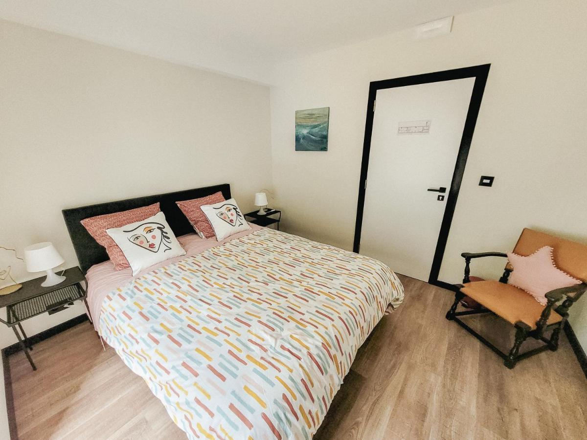 Au Bout De Mes Reves Bed & Breakfast Walcourt Ngoại thất bức ảnh