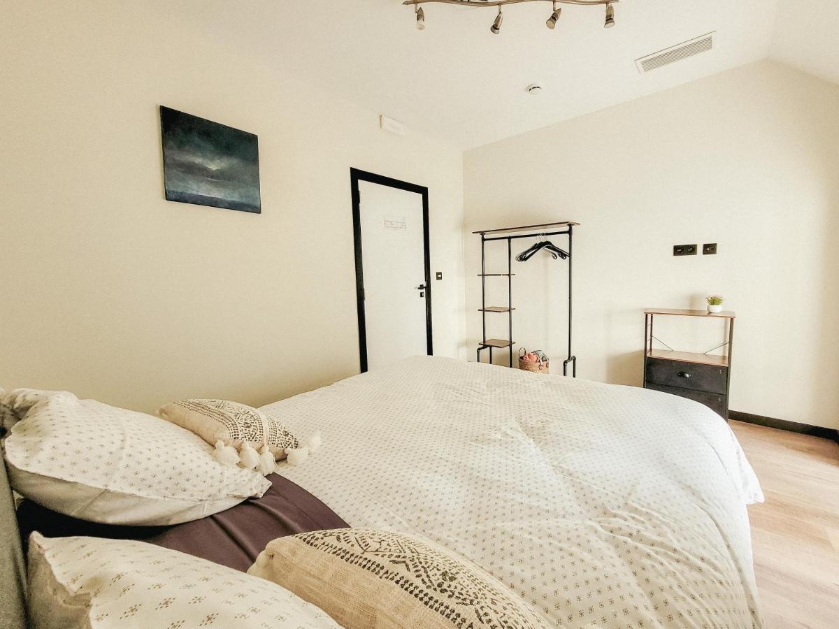 Au Bout De Mes Reves Bed & Breakfast Walcourt Ngoại thất bức ảnh