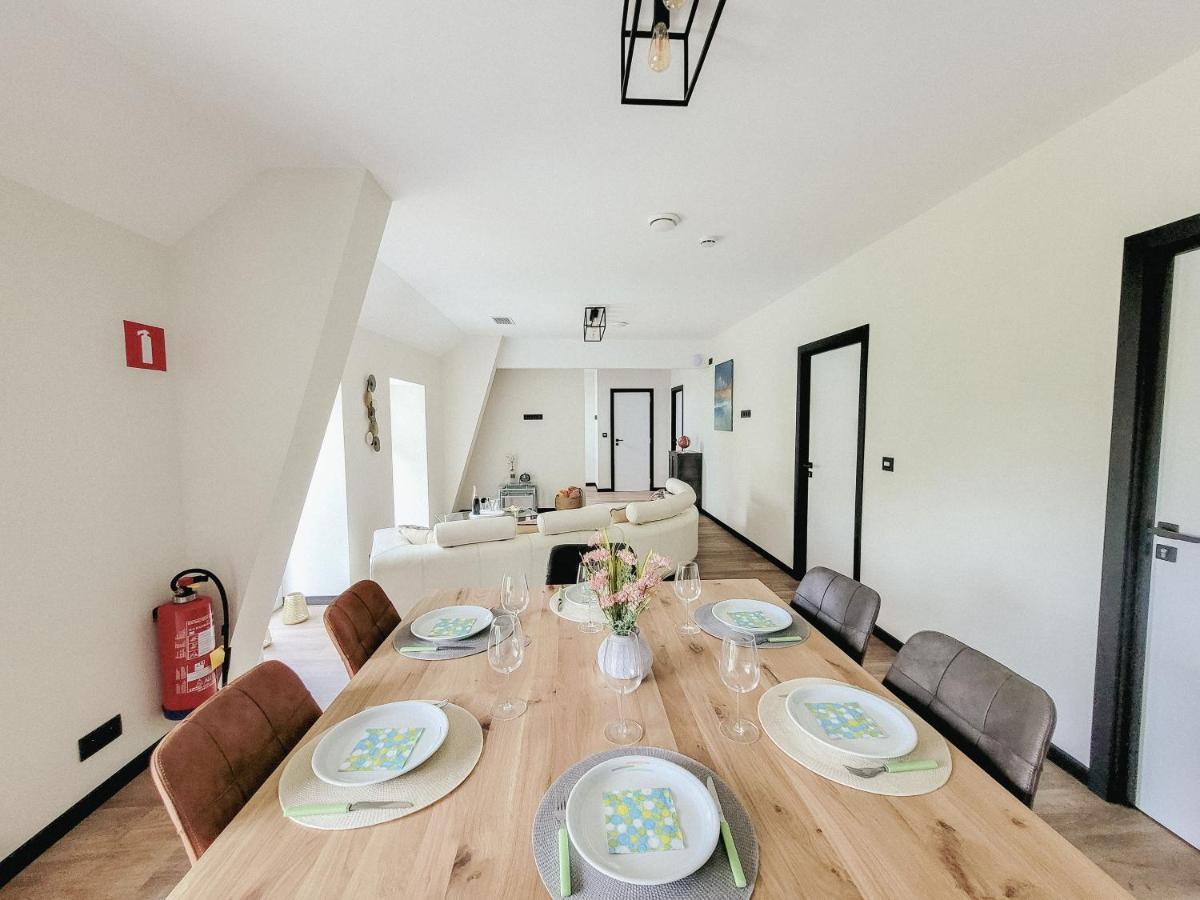 Au Bout De Mes Reves Bed & Breakfast Walcourt Ngoại thất bức ảnh